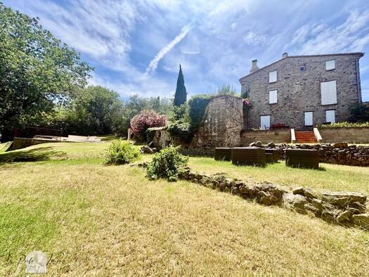 Mas à vendre 699 000 € 7 pièces 4 chambres 150 m² 3 855 m² de terrain Villelongue-dels-Monts 66740