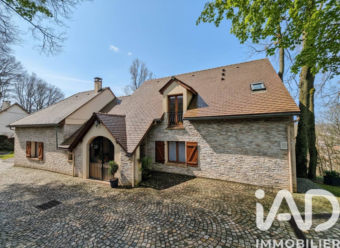 Maison à vendre, 215m², GIF SUR YVETTE