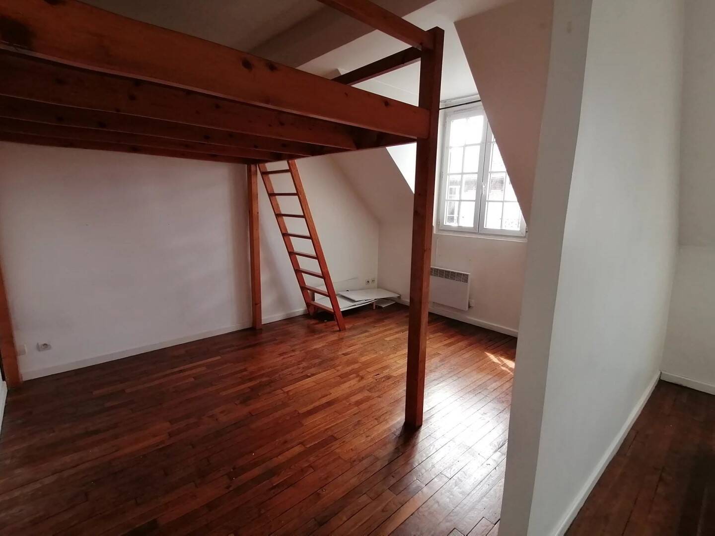 Maison à louer, 23m², AULNAY SOUS BOIS