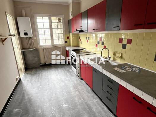 Appartement à vendre 149 000 € 4 pièces 3 chambres 101 m² Étage 1/2 Bergerac 24100