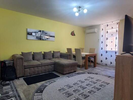 Duplex à vendre 121 000 € 8 pièces 3 chambres 121 m² Étage 3/3 Bessèges 30160