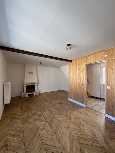 Maison à louer 965 € 4 pièces 3 chambres 108 m² Souppes sur Loing 77460