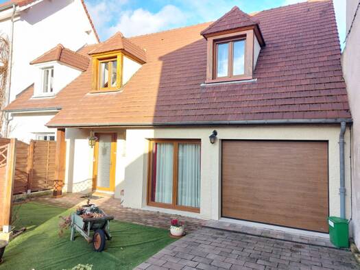 Maison à vendre 988 000 € 5 pièces 3 chambres 127 m² 248 m² de terrain Courbevoie 92400
