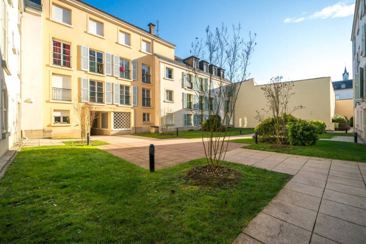 Maison à louer, 108m², VERSAILLES