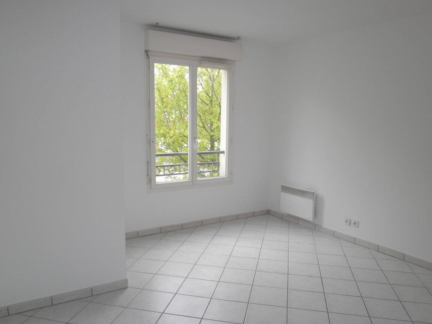 Maison à louer, 28m², ROSNY SOUS BOIS
