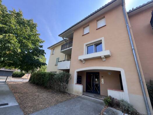 Appartement à vendre 125 000 € 2 pièces 1 chambre 46,6 m² Étage 2/2 Cugnaux 31270