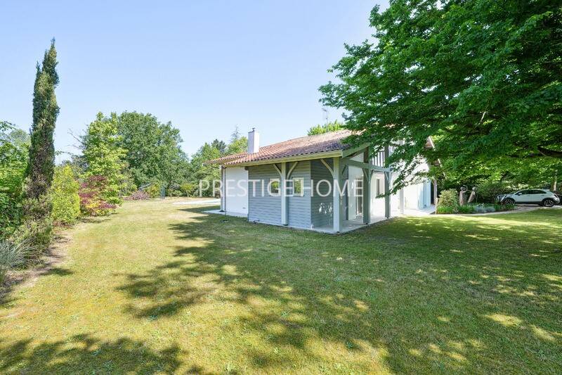 Maison à vendre, 210m², SAINT SULPICE ET CAMEYRAC