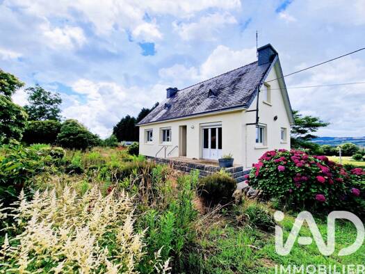 Maison à vendre 163 500 € 6 pièces 5 chambres 139 m² 3 161 m² de terrain Gourin 56110
