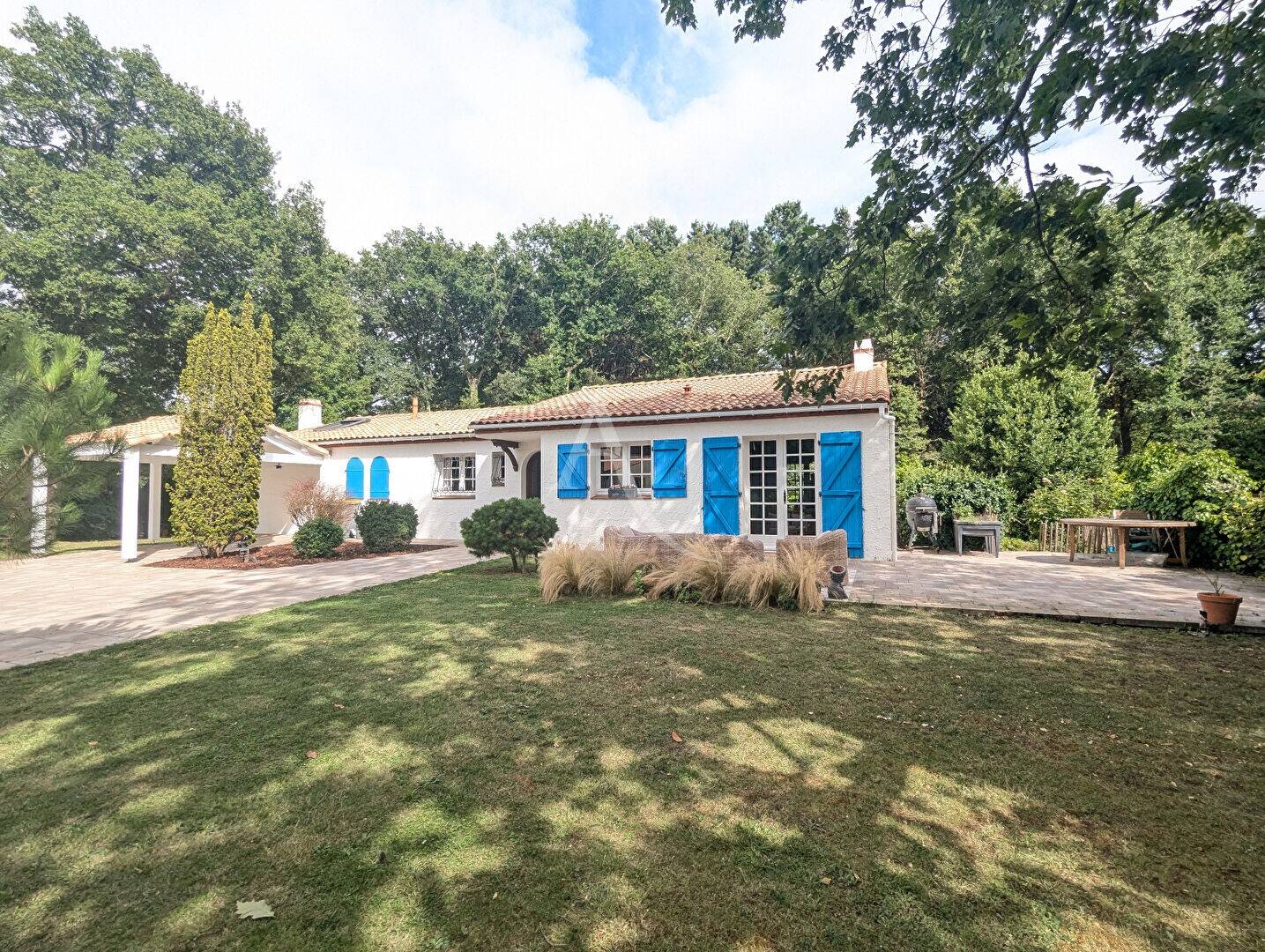 Maison à vendre, 141m², CHALLANS