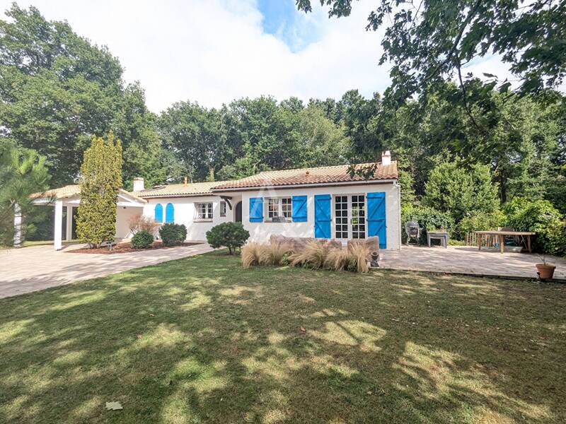 Maison à vendre, 141m², CHALLANS