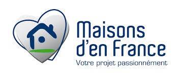 MAISONS D EN FRANCE - CHESSY
