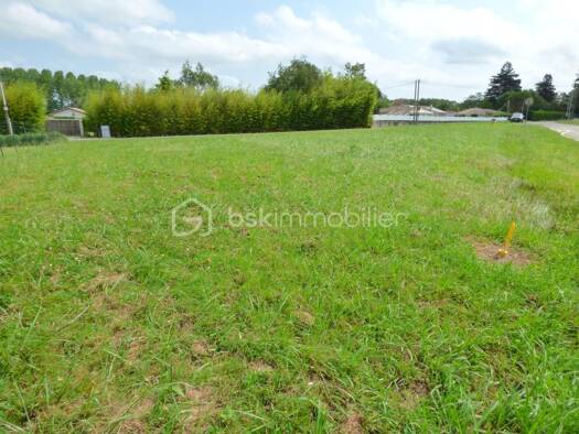 Terrain constructible à vendre 113 000 € 840 m² de terrain Saint-Jean-de-Marsacq 40230