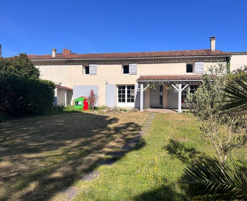 Maison à vendre, 200m², MESCHERS SUR GIRONDE
