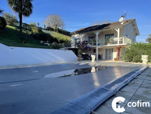 Maison à vendre 285 000 € 4 pièces 3 chambres 120 m² 2 263 m² de terrain Gurmençon 64400