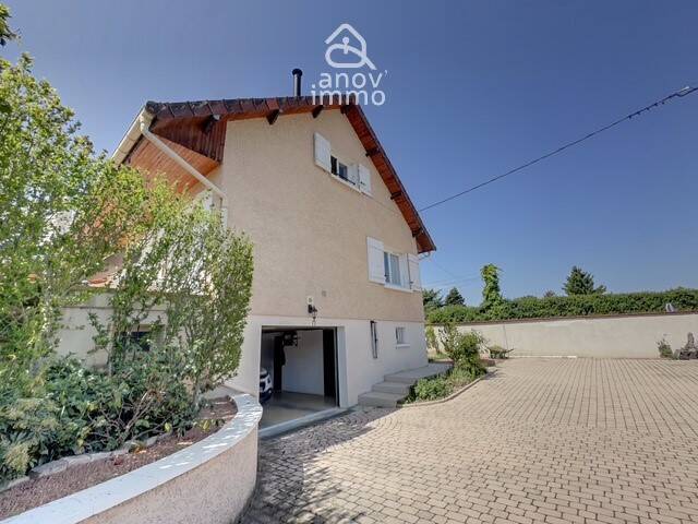 Maison à vendre, 170m², SAINT PIERRE DE CHANDIEU