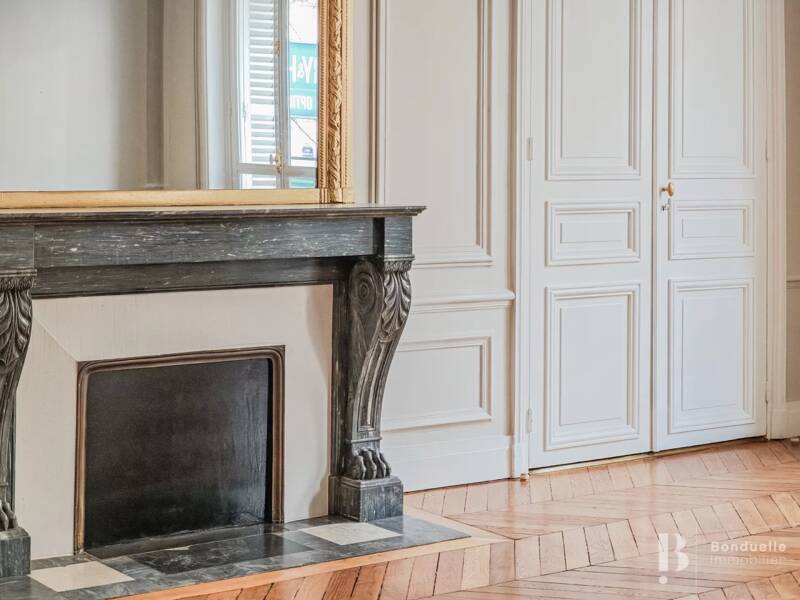 Maison à louer, 260m², PARIS 16E