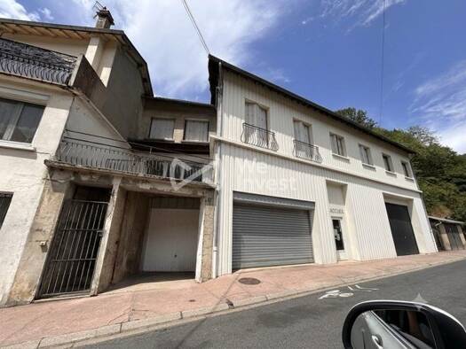Immeuble à vendre 199 000 € 620 m² Lacaune 81230