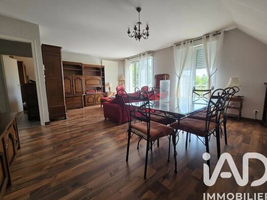 Appartement à vendre 213 000 € 3 pièces 2 chambres 84,52 m² Étage 4/4 Est Mutzig 67190
