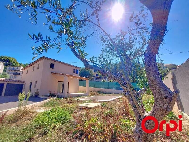 Maison à vendre, 137m², TOURRETTE LEVENS