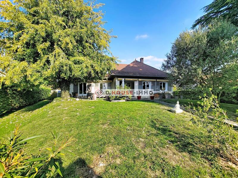 Maison à vendre, 259m², SAINT JEAN DE MOIRANS