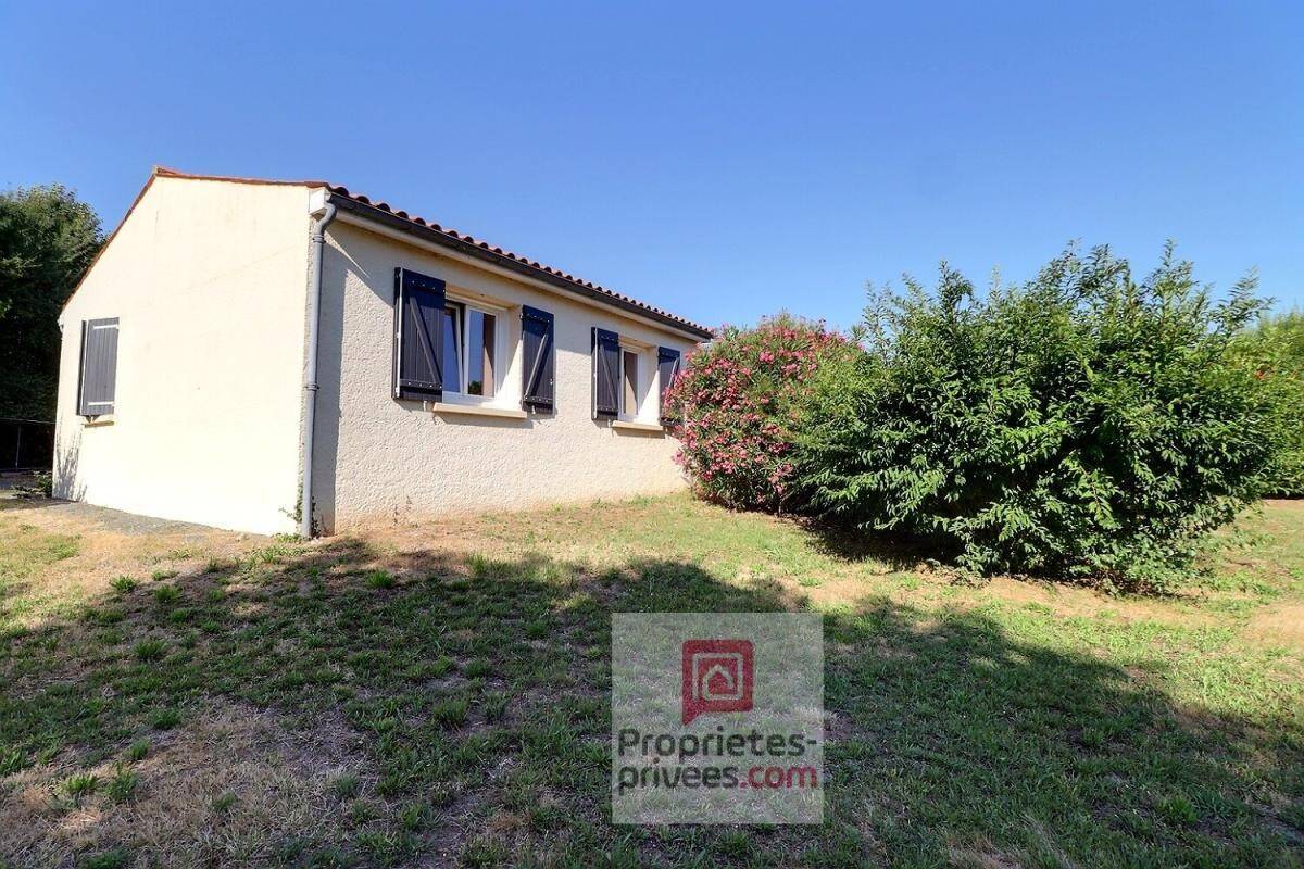 Maison à vendre, 100m², TONNAY BOUTONNE