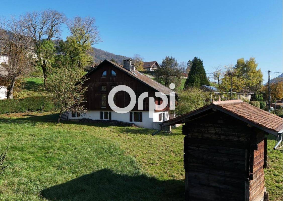 Maison à vendre, 187m², VIUZ EN SALLAZ
