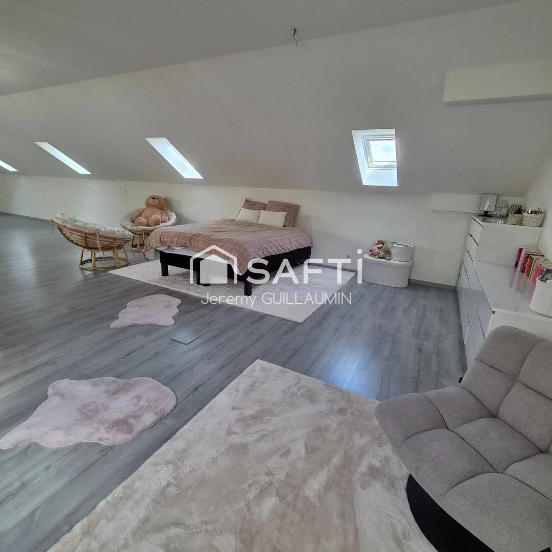 Maison à vendre, 217m², SAINT POURCAIN SUR SIOULE