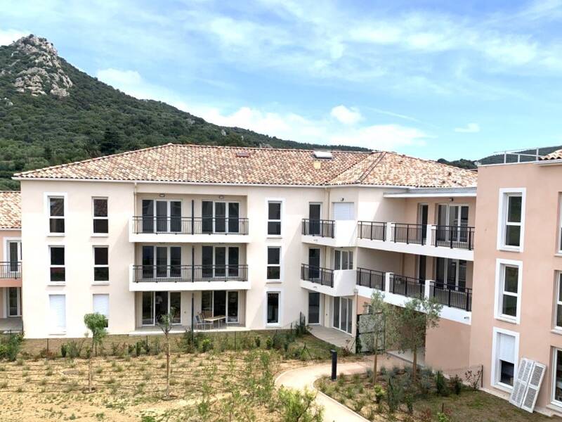 Maison à louer, 58m², HYERES