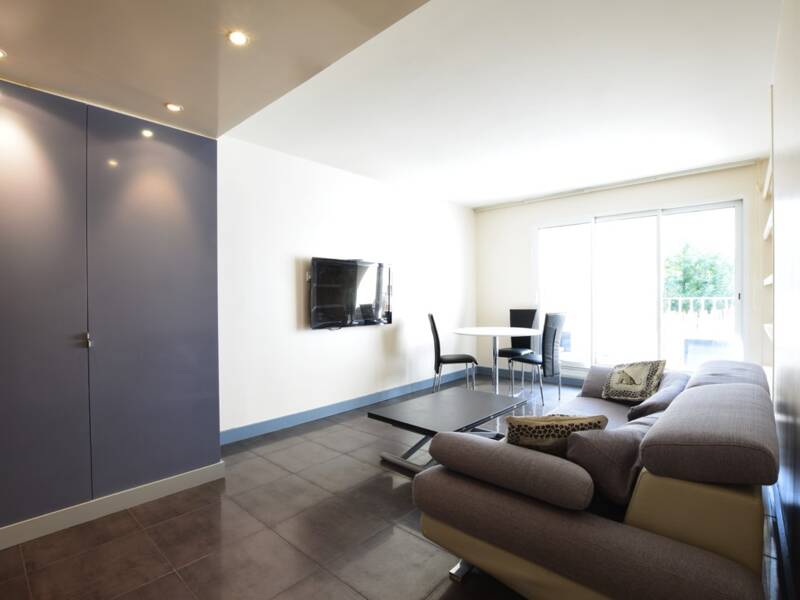 Maison à louer, 79m², PARIS 16E