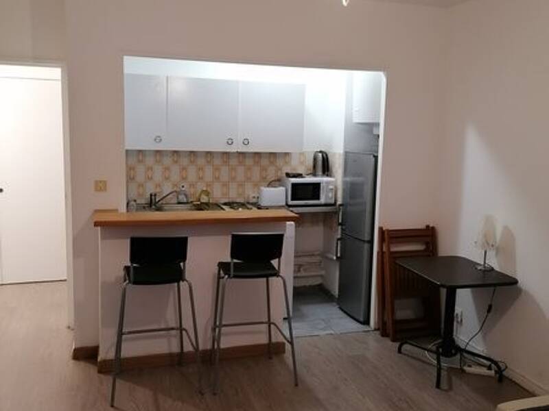 Maison à louer, 24m², MARSEILLE 4E