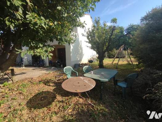 Maison à vendre 190 000 € 5 pièces 3 chambres 9 645 m² de terrain Beauchastel 07800