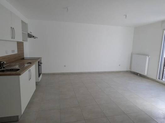 Appartement à vendre 273 500 € 4 pièces 2 chambres RDC Centre-Le Lac-Grand Cour Saint-Avertin 37550