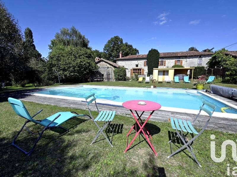Maison à vendre, 348m², PRESSIGNAC