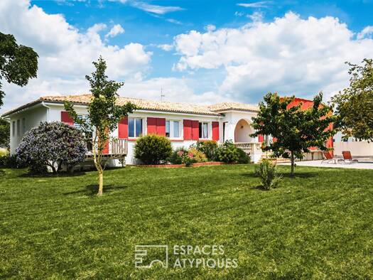 Maison à vendre 630 000 € 14 pièces 5 chambres 216 m² 2 707 m² de terrain Charron 17230