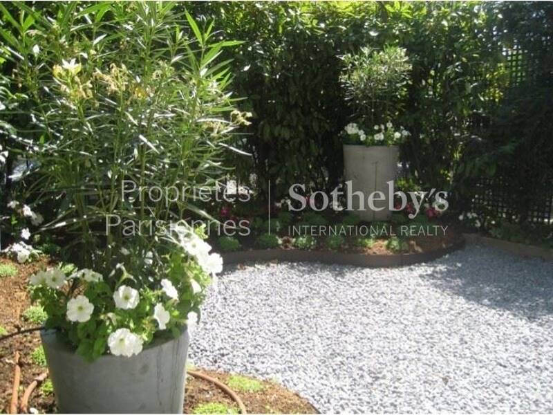 Maison à louer, 47m², PARIS 16E