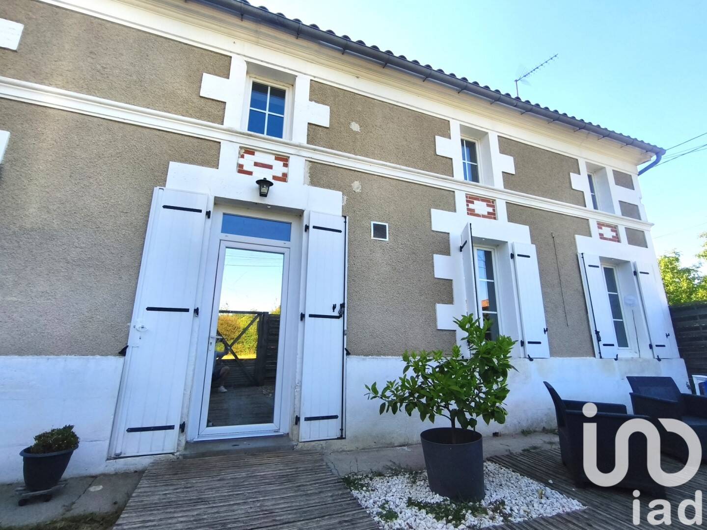 Maison à vendre, 146m², MONTLIEU LA GARDE