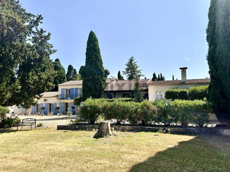 Maison à vendre, 767m², NIMES