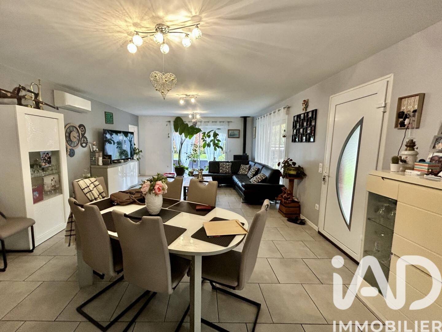 Maison à vendre, 94m², VENDAYS MONTALIVET