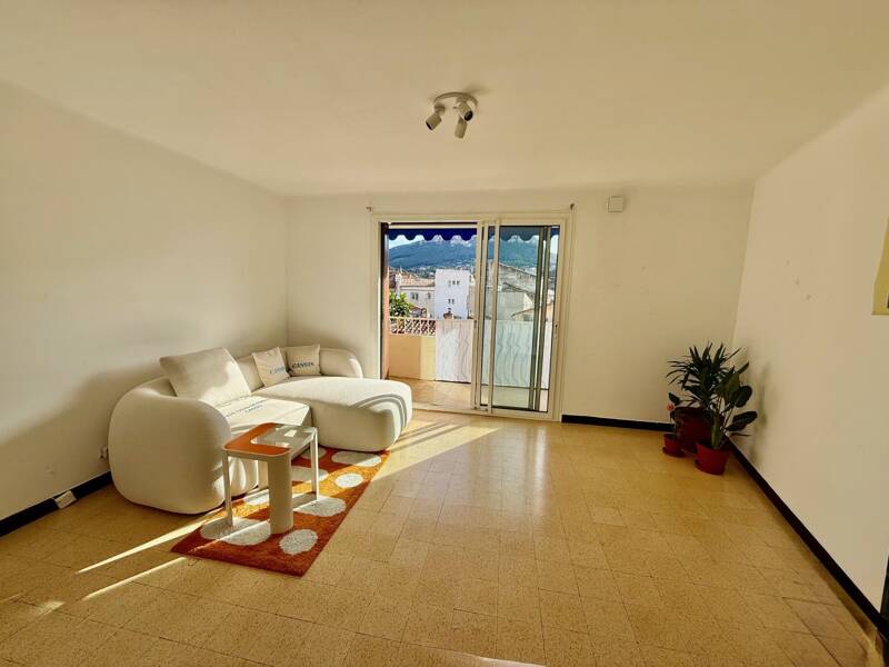 Maison à vendre, 31m², CASSIS