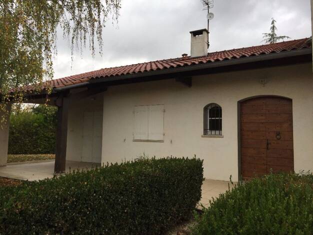Villa à louer 960 € 5 pièces 4 chambres 138 m² 2 500 m² de terrain Rural Ouest - Severac - Campans Castres 81100
