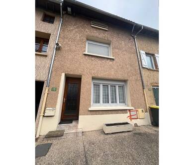 Maison à vendre 309 000 € 4 pièces 3 chambres 100 m² 180 m² de terrain Fontaines St Martin 69270