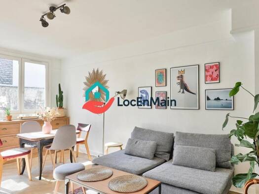 Appartement à louer 1 680 € 3 pièces 2 chambres 45 m² Étage 3/5 Patay-Masséna Paris 13ème arrondissement 75013