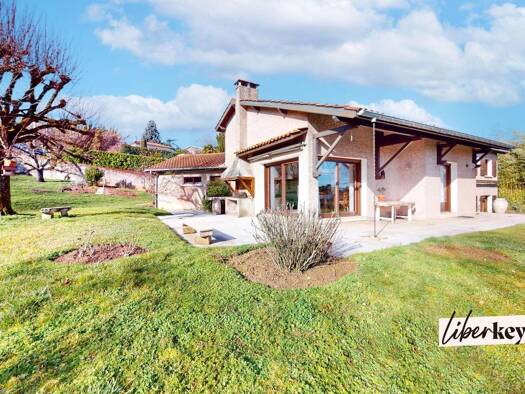 Maison à vendre 760 000 € 6 pièces 4 chambres 181 m² 2 224 m² de terrain Centre et Sud Est Saint-Didier-au-Mont-d'Or 69370