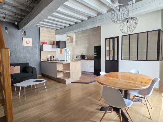 Maison de ville à vendre 250 000 € 3 pièces 2 chambres 62 m² 60 m² de terrain Loire-voie Ferree Ancenis 44150