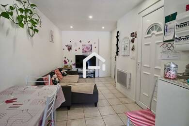 Appartement à vendre 103 000 € 2 pièces 1 chambre 34 m² Étage 2/3 Saint Pierre-Centre Ville Marignane 13700