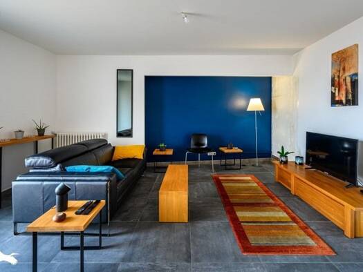 Appartement à vendre 187 000 € 3 pièces 2 chambres 97 m² Étage 3/5 Pomponne Montauban 82000