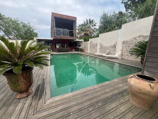 Maison à vendre 800 000 € 8 pièces 2 chambres 108 m² Marseillan 34340