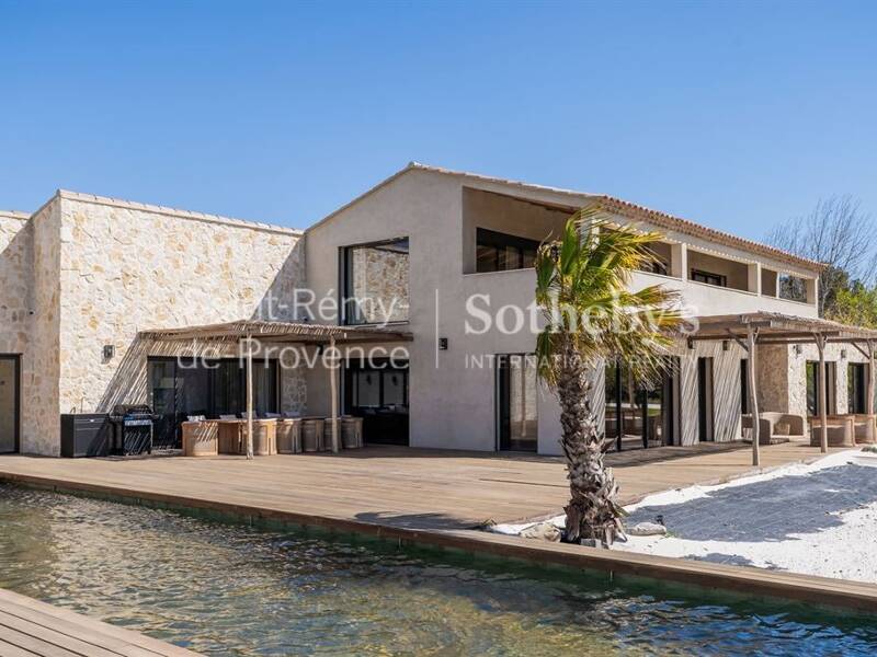 Maison à vendre, 440m², EYGALIERES
