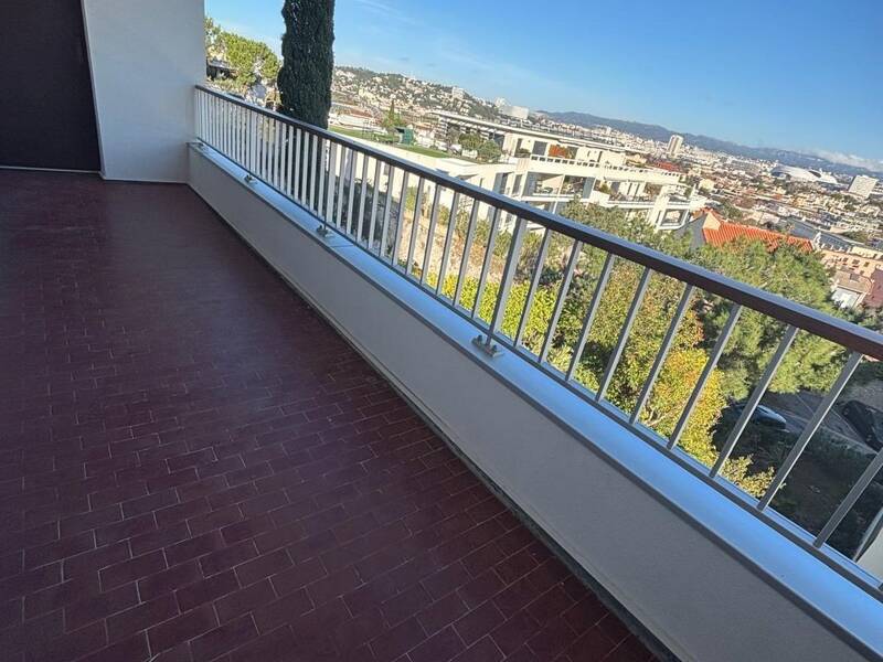 Maison à louer, 89m², MARSEILLE 8E