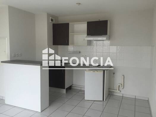 Appartement à louer 510 € 2 pièces 1 chambre 36,5 m² 2ème étage Saint André d'Ornay-Pont Morineau La Roche-sur-Yon 85000